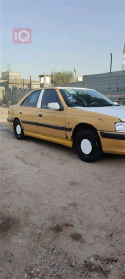 Peugeot 405